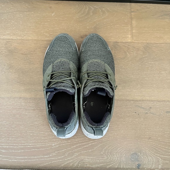 Reebok 3M Thinsulate Sneakers - Picture 4 of 5